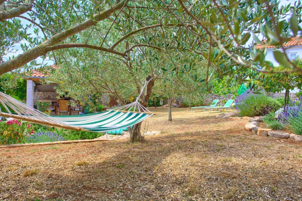 Holiday Home Lavanda Kornić エクステリア 写真