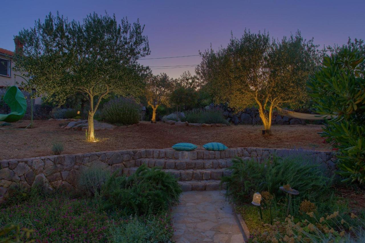 Holiday Home Lavanda Kornić エクステリア 写真