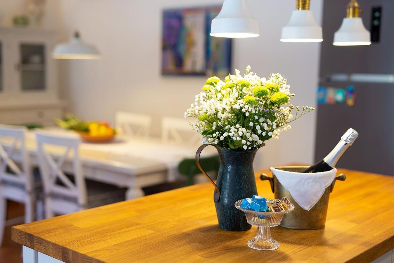 Holiday Home Lavanda Kornić エクステリア 写真