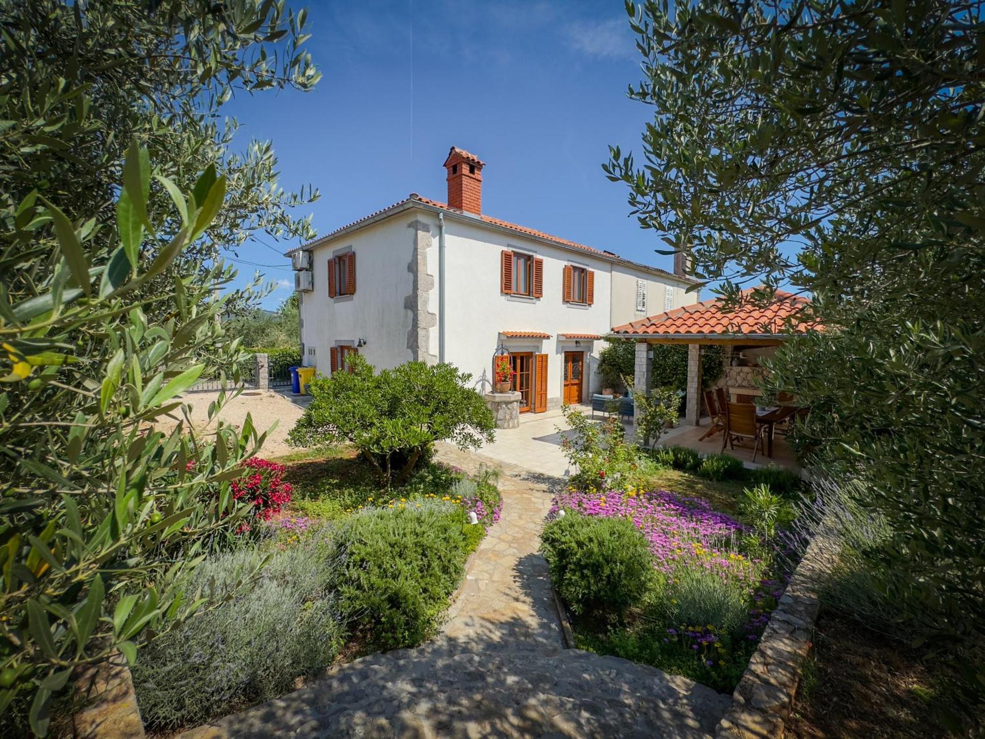 Holiday Home Lavanda Kornić エクステリア 写真