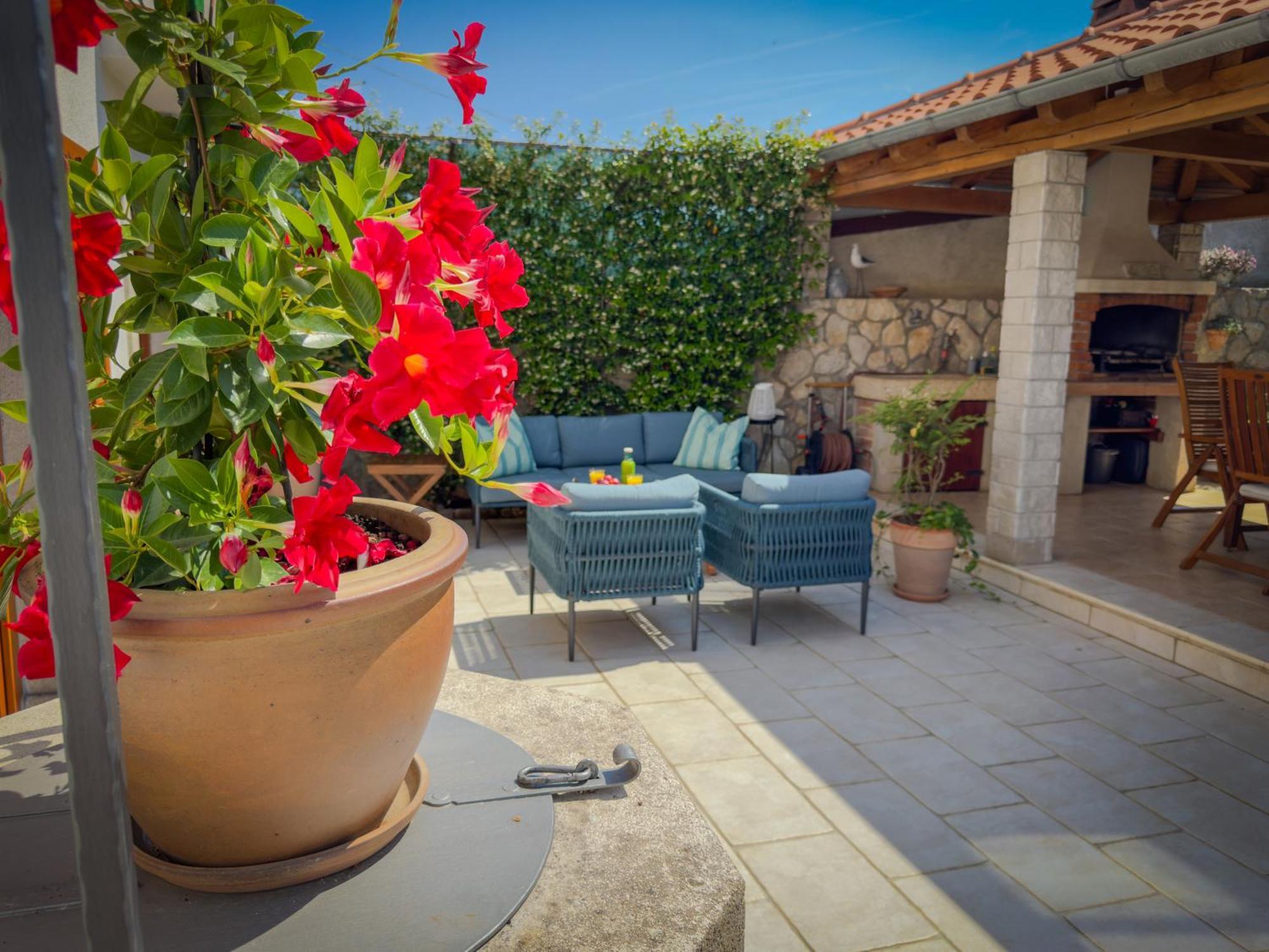 Holiday Home Lavanda Kornić エクステリア 写真
